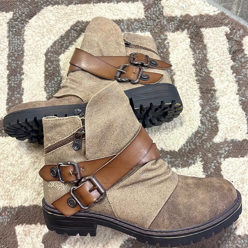 Ankle boots